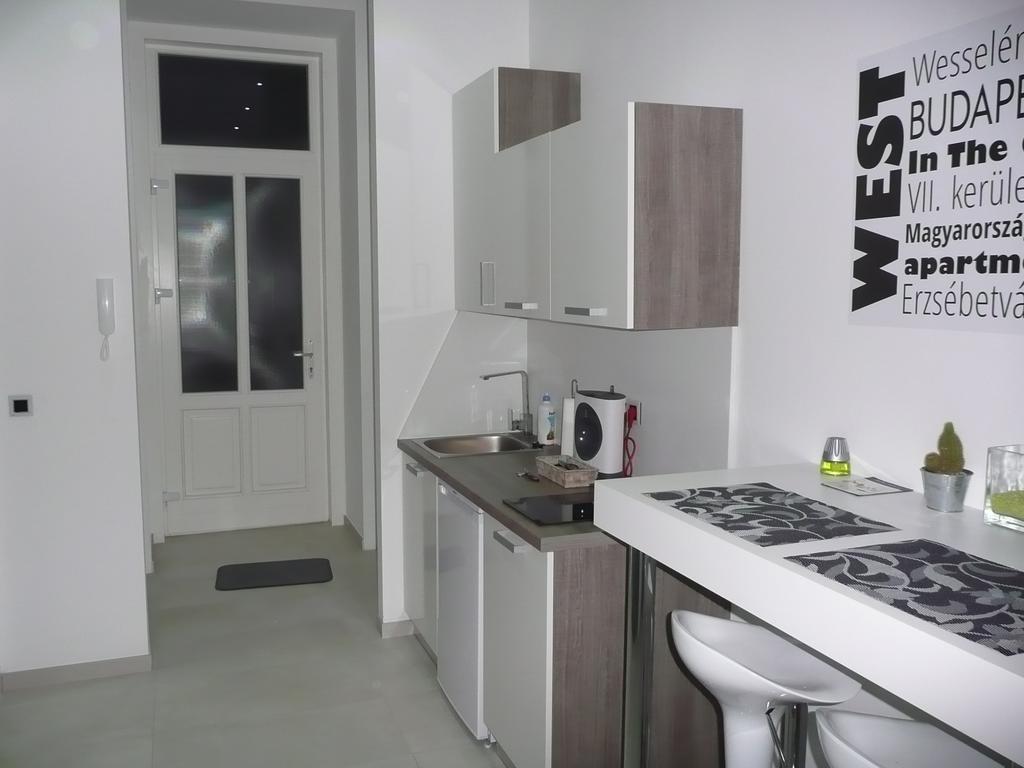 In The City Budapest Apartments Habitación foto
