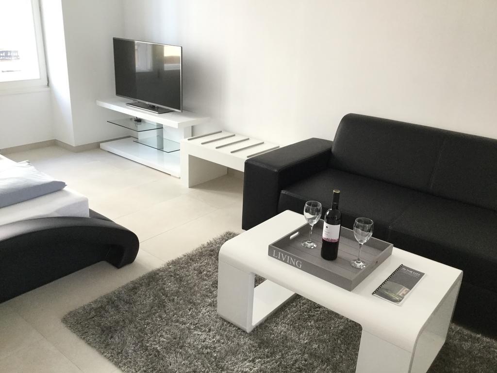 In The City Budapest Apartments Exterior foto